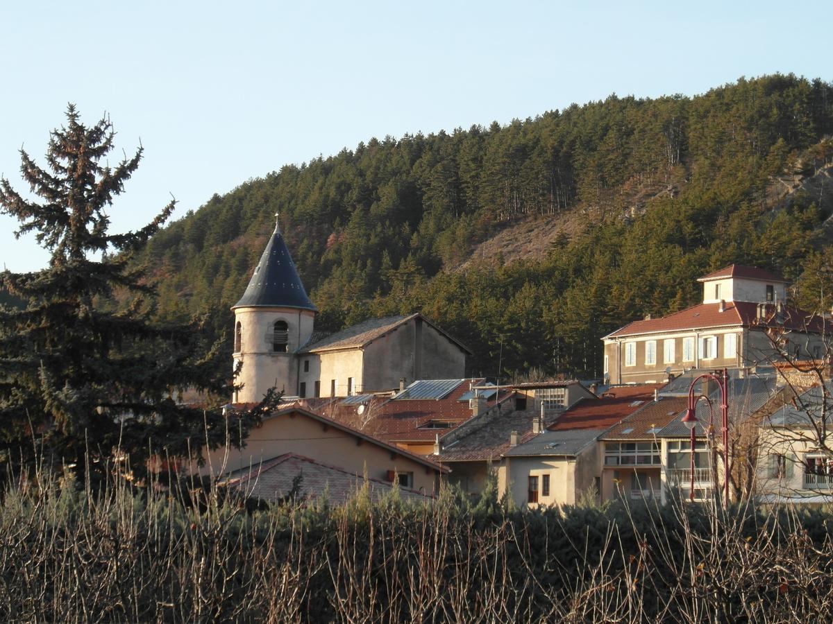 Au Vieux Tilleul Bed & Breakfast Veynes Екстериор снимка