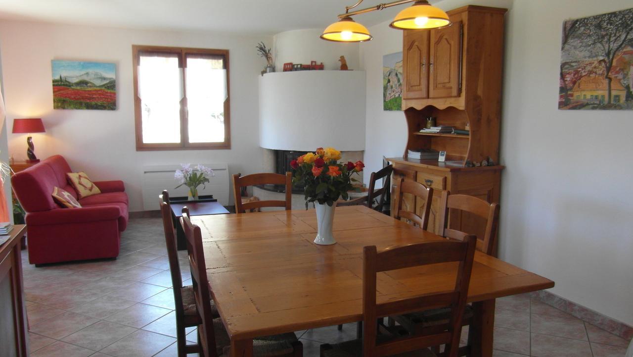 Au Vieux Tilleul Bed & Breakfast Veynes Екстериор снимка